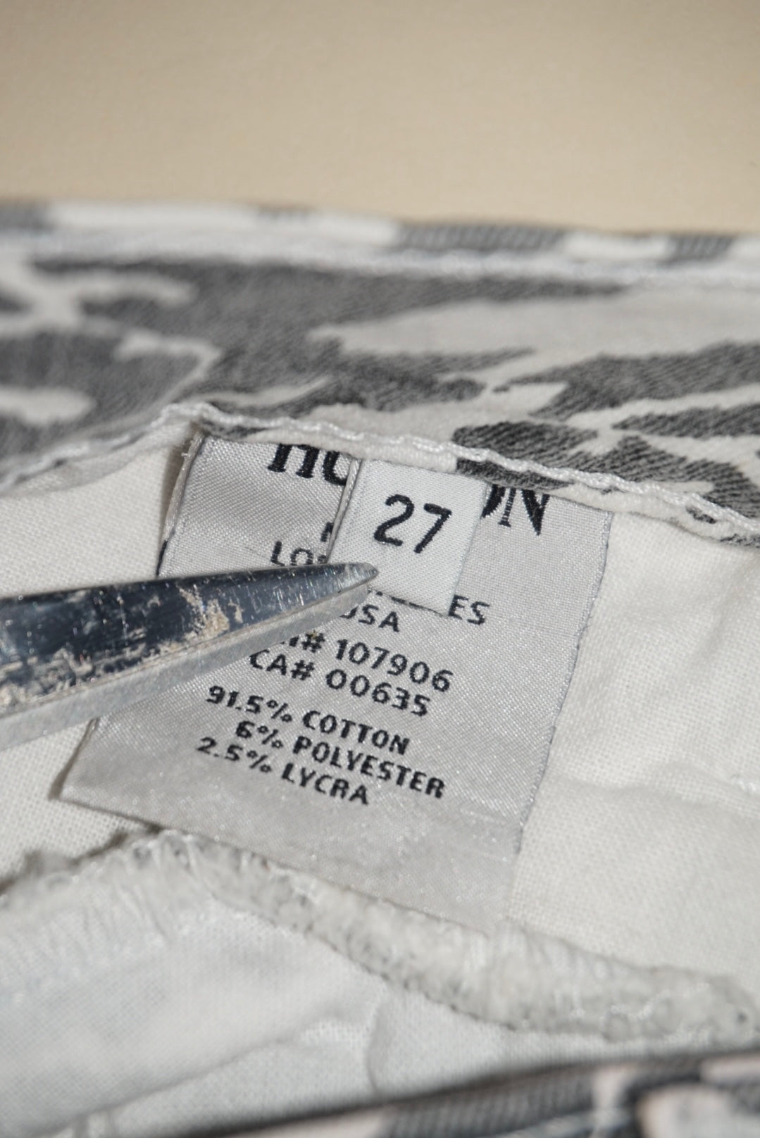 Hudson Grey/White Animal Print "Spark Super Skinny" Tassel Jeans - Size 27