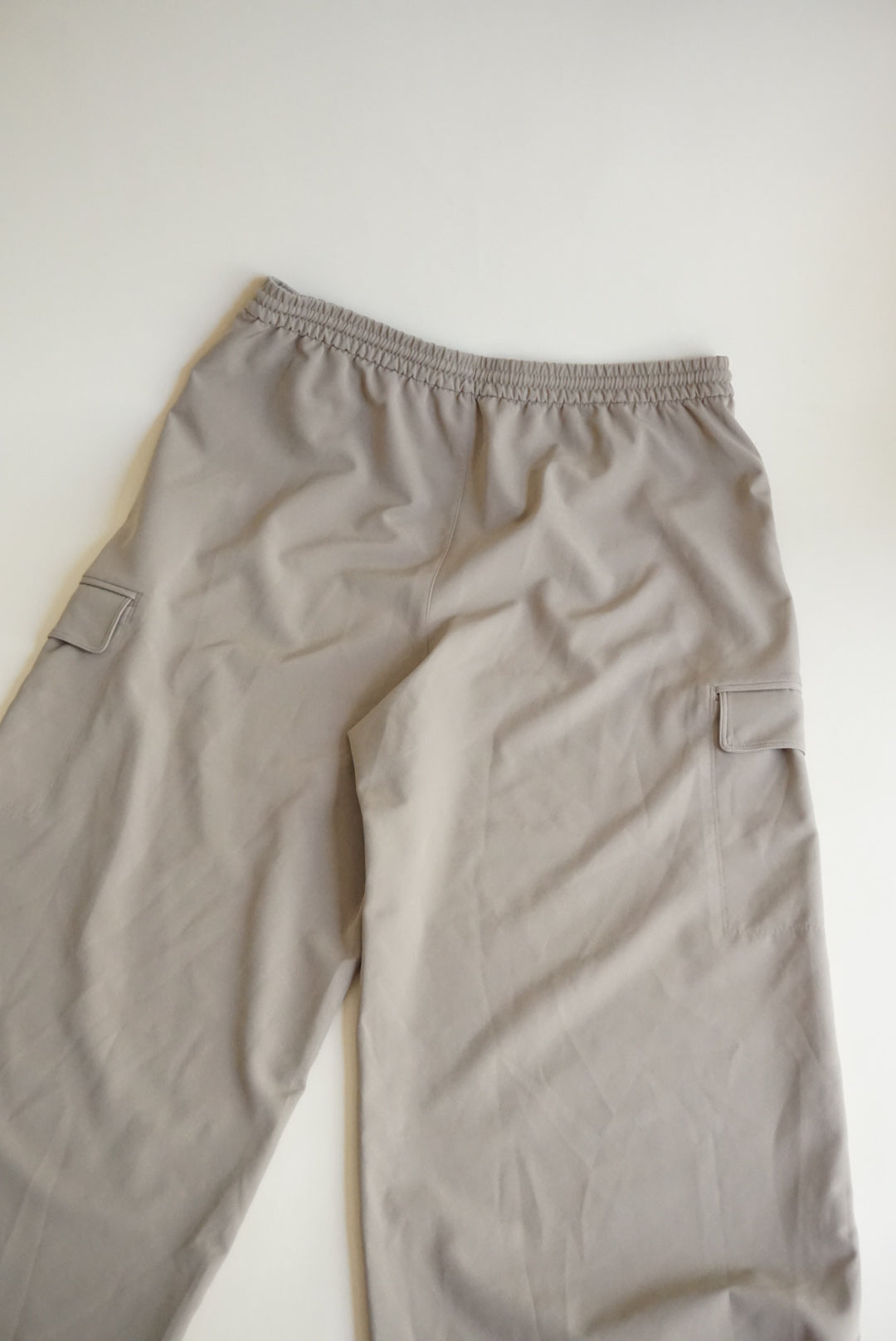 Athleta Promenade Cargo Pants Khaki Wide Leg - Size XL