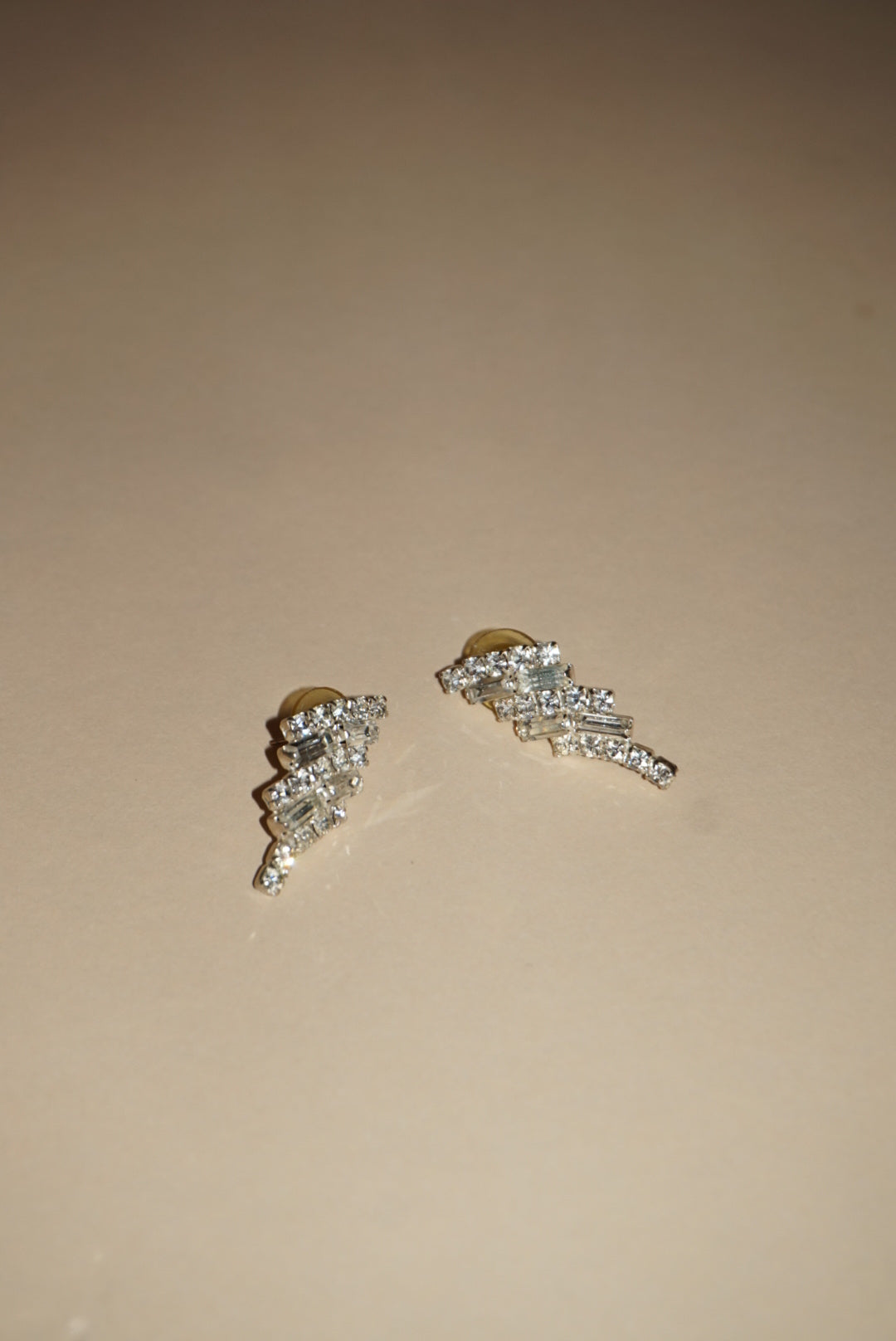 Unlabeled Art Deco Vintage Rhinestone Earrings