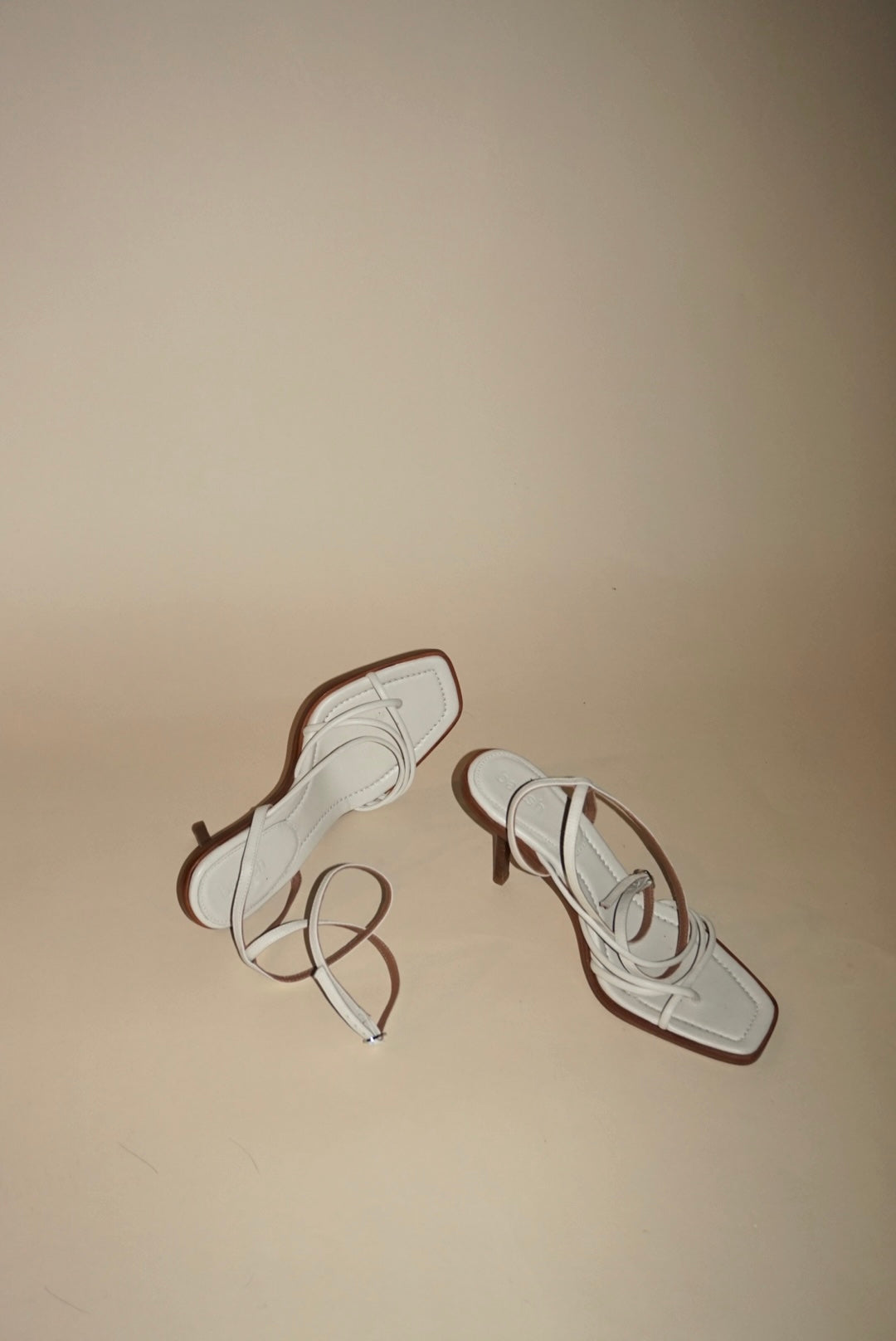 “Ba&sh” White “Cammelie” 100mm Sandal Heel NWOT - Size 39