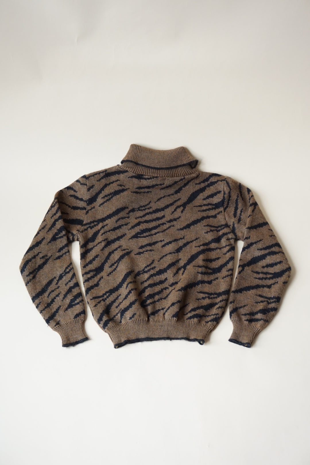 Vintage Sunbow 2 80s Brown Black Tiger Striped Pullover Sweater With Real Fox Tails - Size Medium