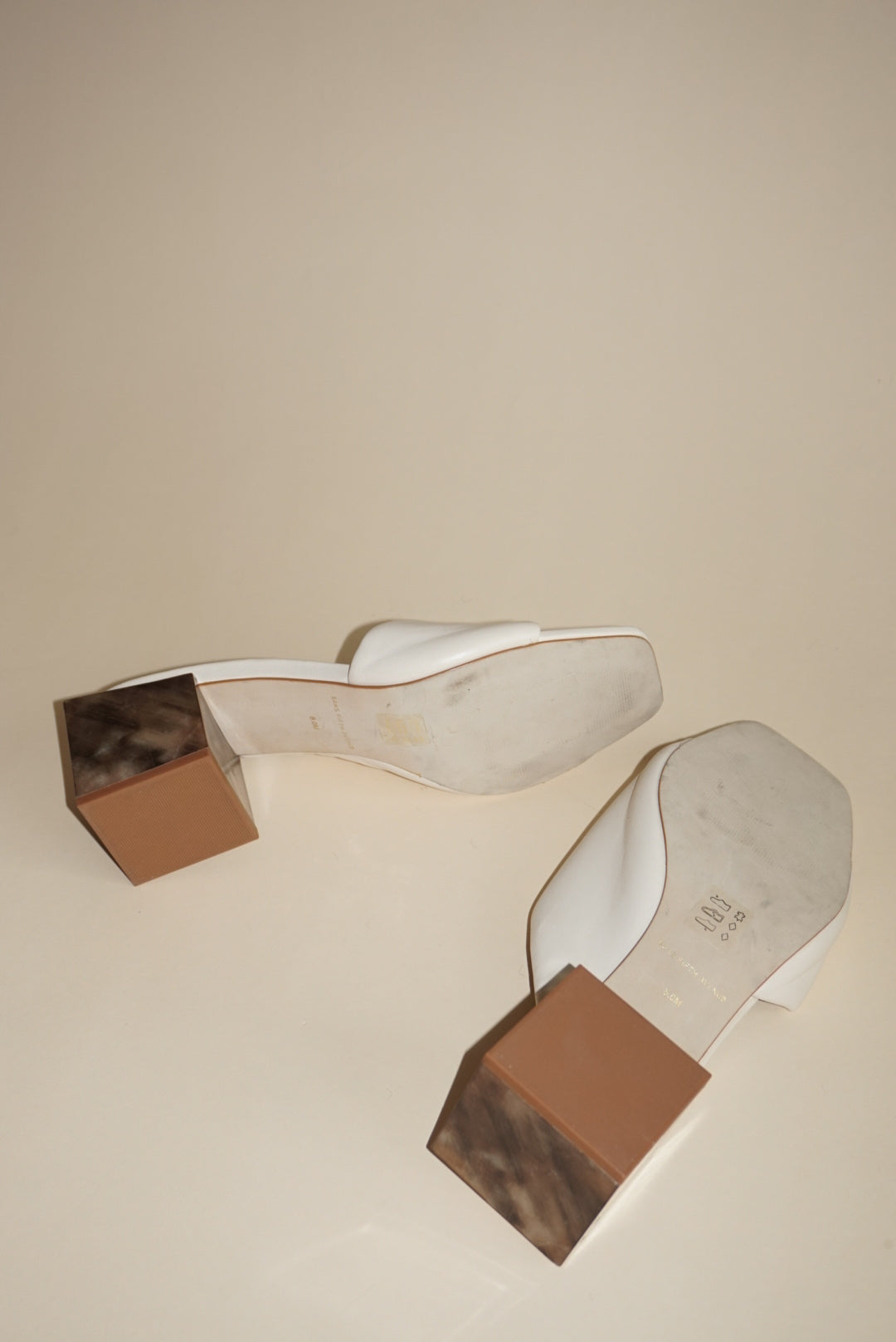 “Saks Fifth Avenue” Padded Marble Block Sandal Heels - Size 8