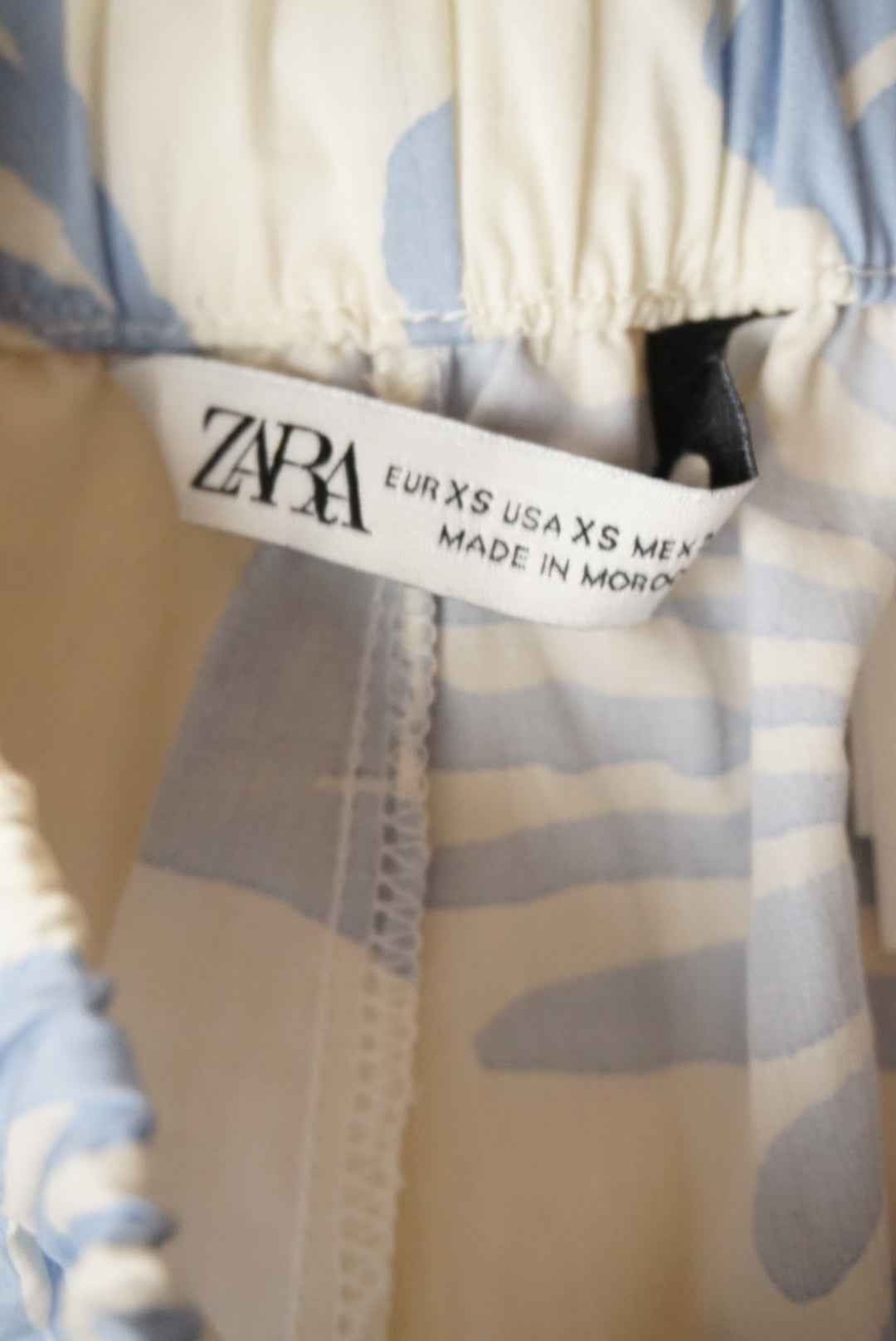 Zara Blue and White Floral Abstract Print Cotton Pants - Size XS