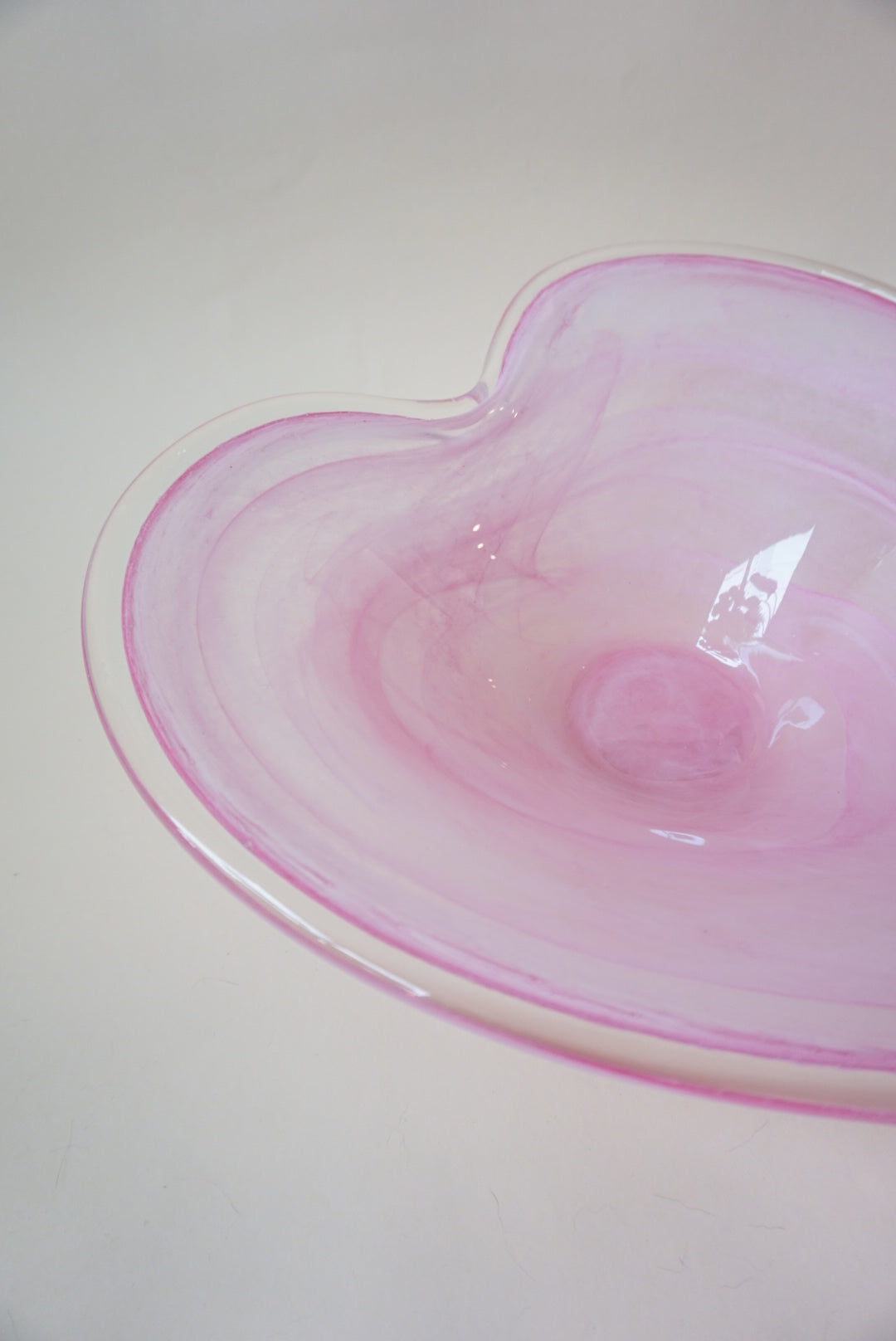 Vintage Lavorazione Arte Murano Pink Heart Shaped Bowl