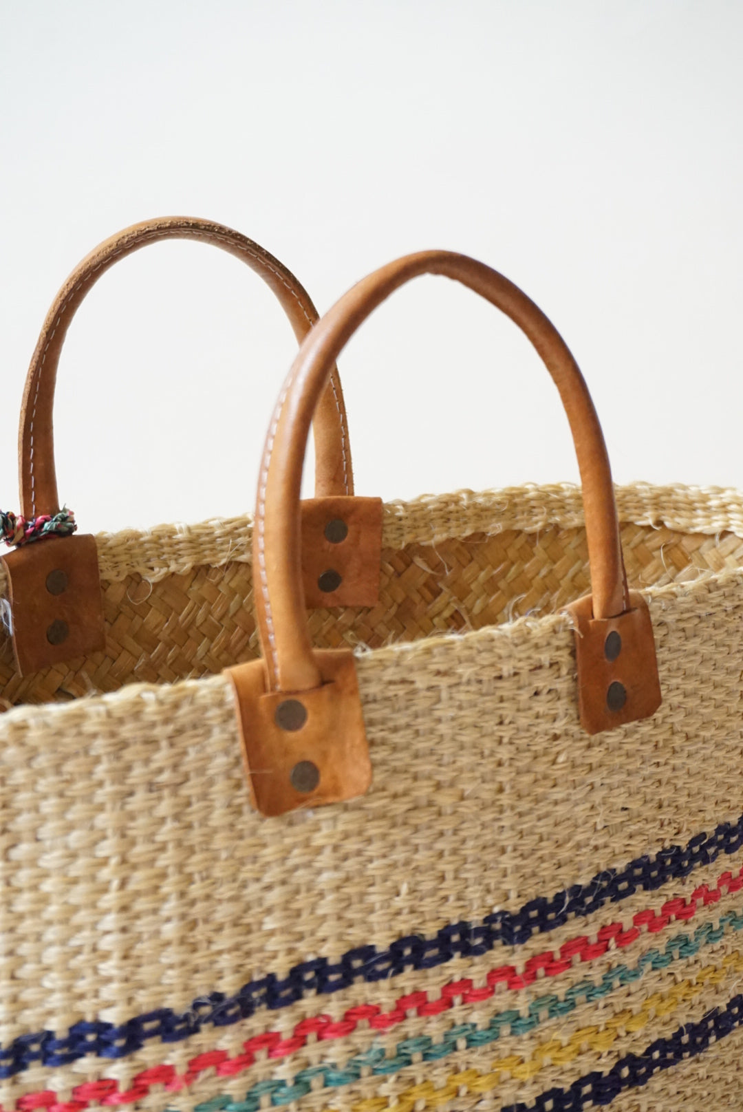 MAR Y SOL Caracas Striped Sisal/ Seagrass Pom Pom Market Tote