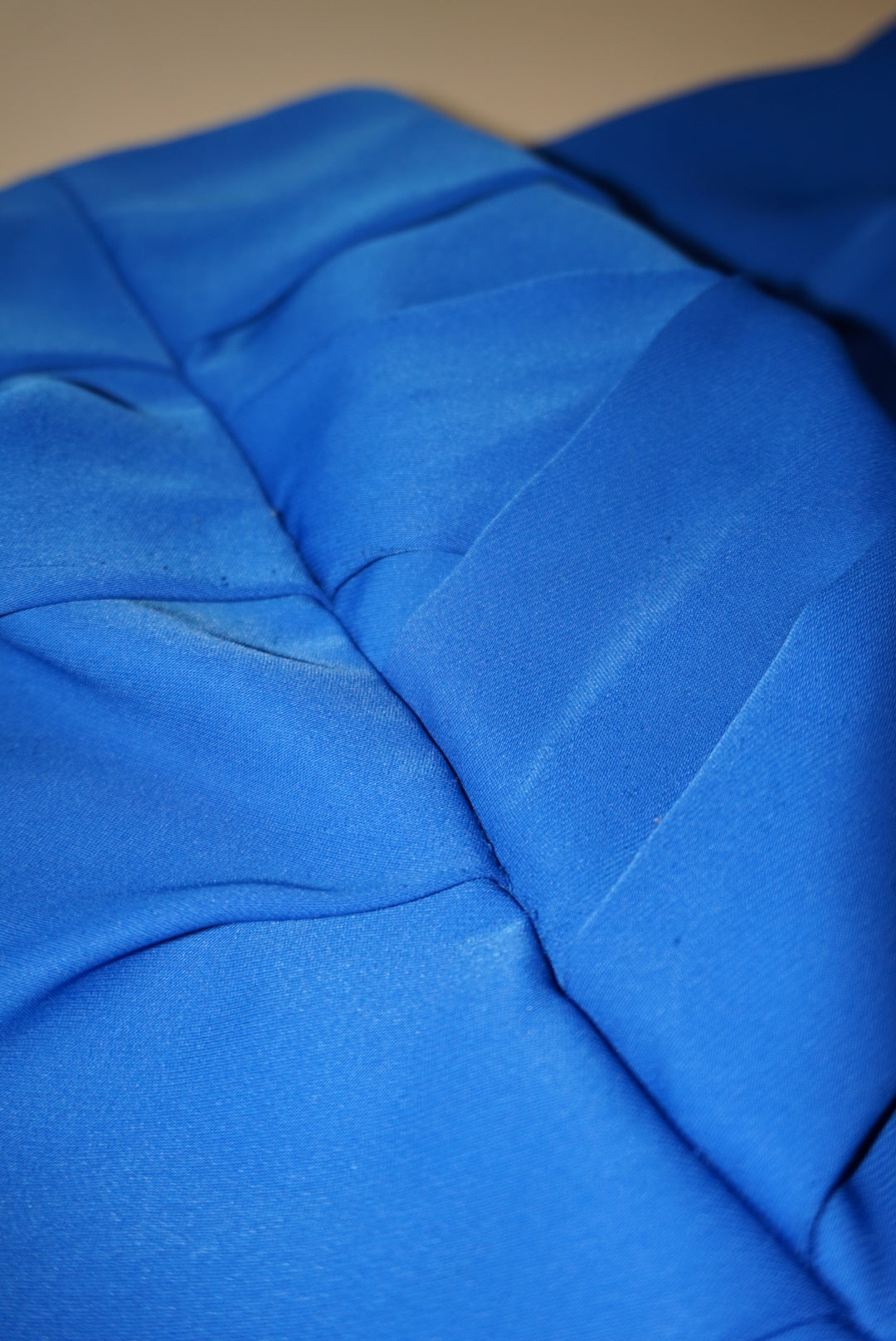 BCBG Y2K Blue Pleated Bodycon Mini Strapless Dress - Size 6