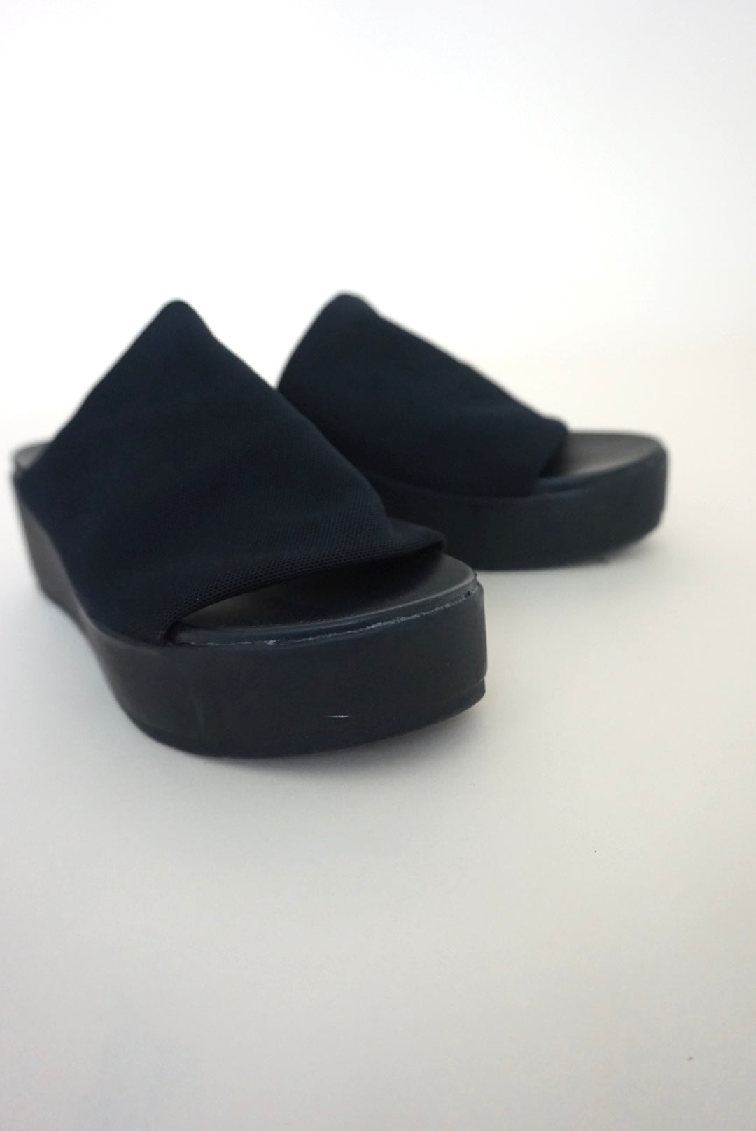 “Steve Madden” Madden Girl “Shelbie” Y2K Platform Black Sandals - Size 9