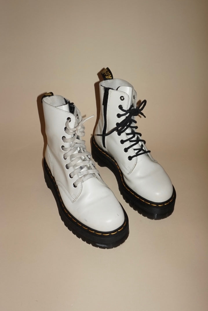 "Doc Martens" White "Jadon" 8 Eye Platform Boots - Size 7 Womens