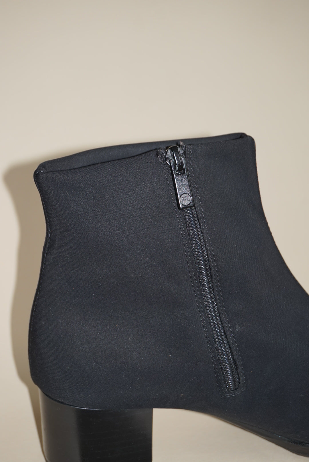 Peter Kaiser Neoprene Black Ankle Booties - Size 5.5