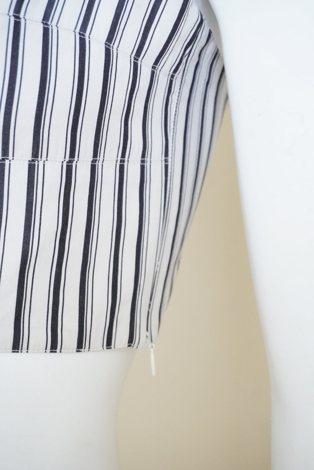 Theory Striped Cropped Navy/ White Pinstripe Bustier Blouse - Size Small