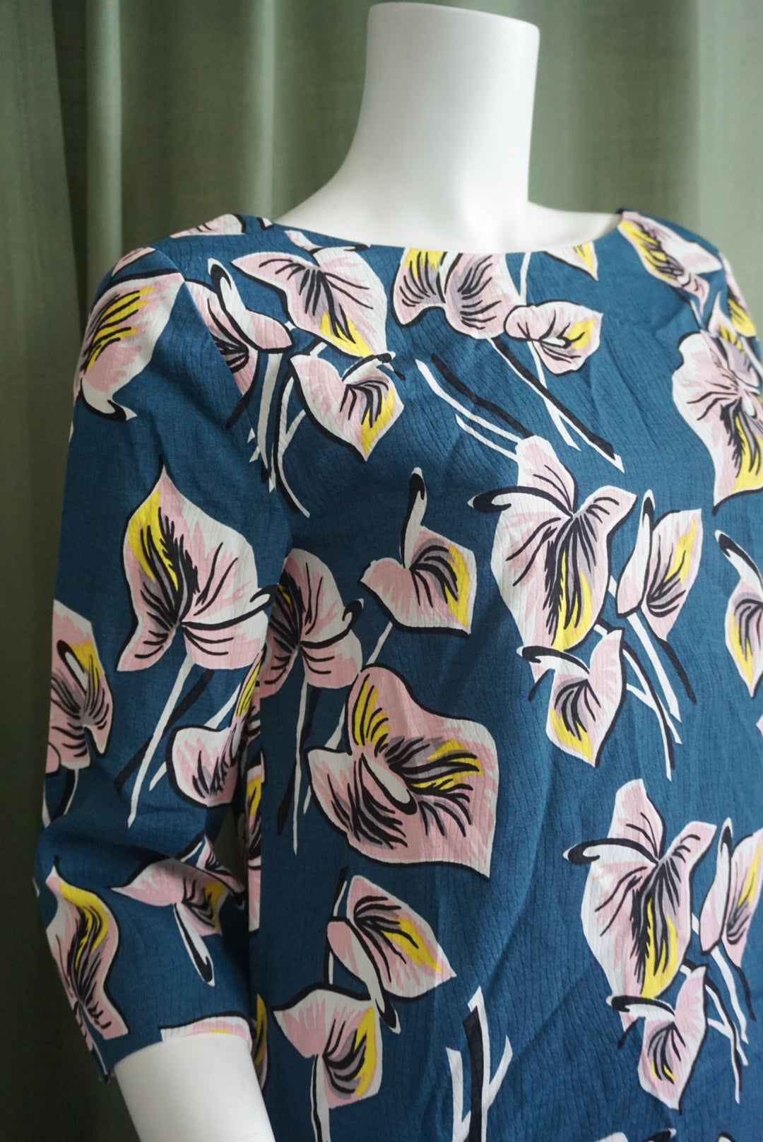 Marni Silk Blue Amlapura Boat Neck Midi Print Shift Dress - Size 42