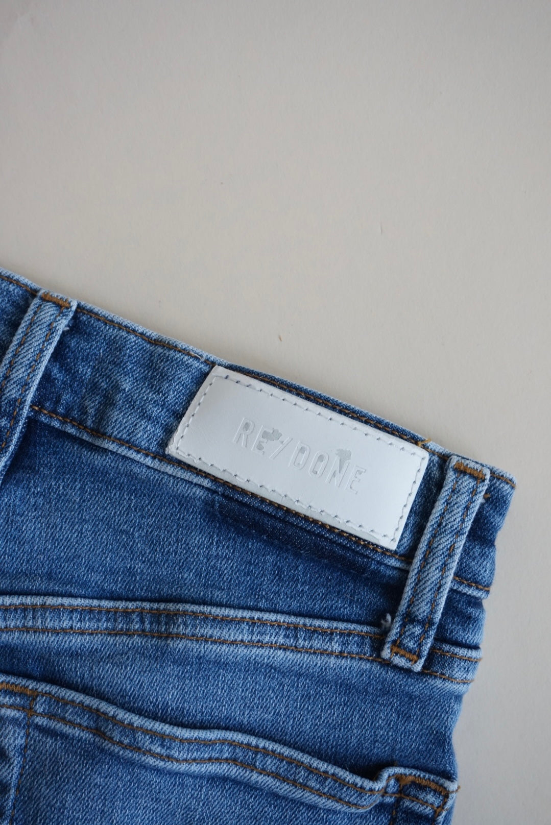 "Re/Done" Medium Wash "90s High Rise Ankle Crop" - Size 24