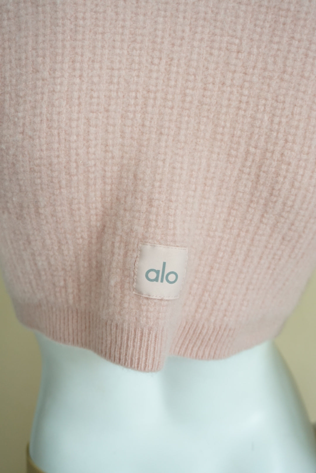Alo Cashmere Plush Waffle Pink Cable Knit Cropped Polo Tee - XS/S