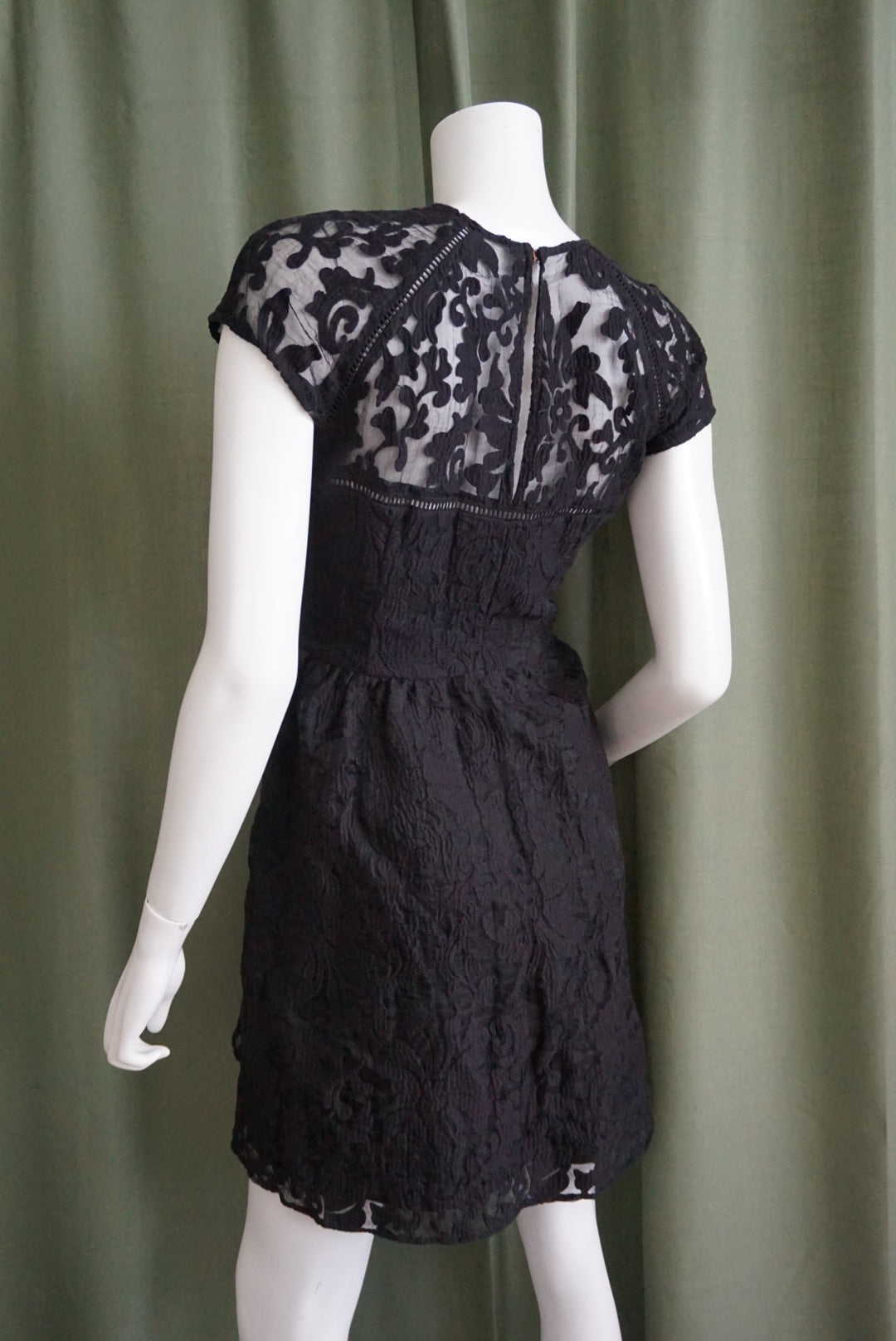 Dolce Vita Black Lace Embroidered Mini Cocktail Dress - Size Large