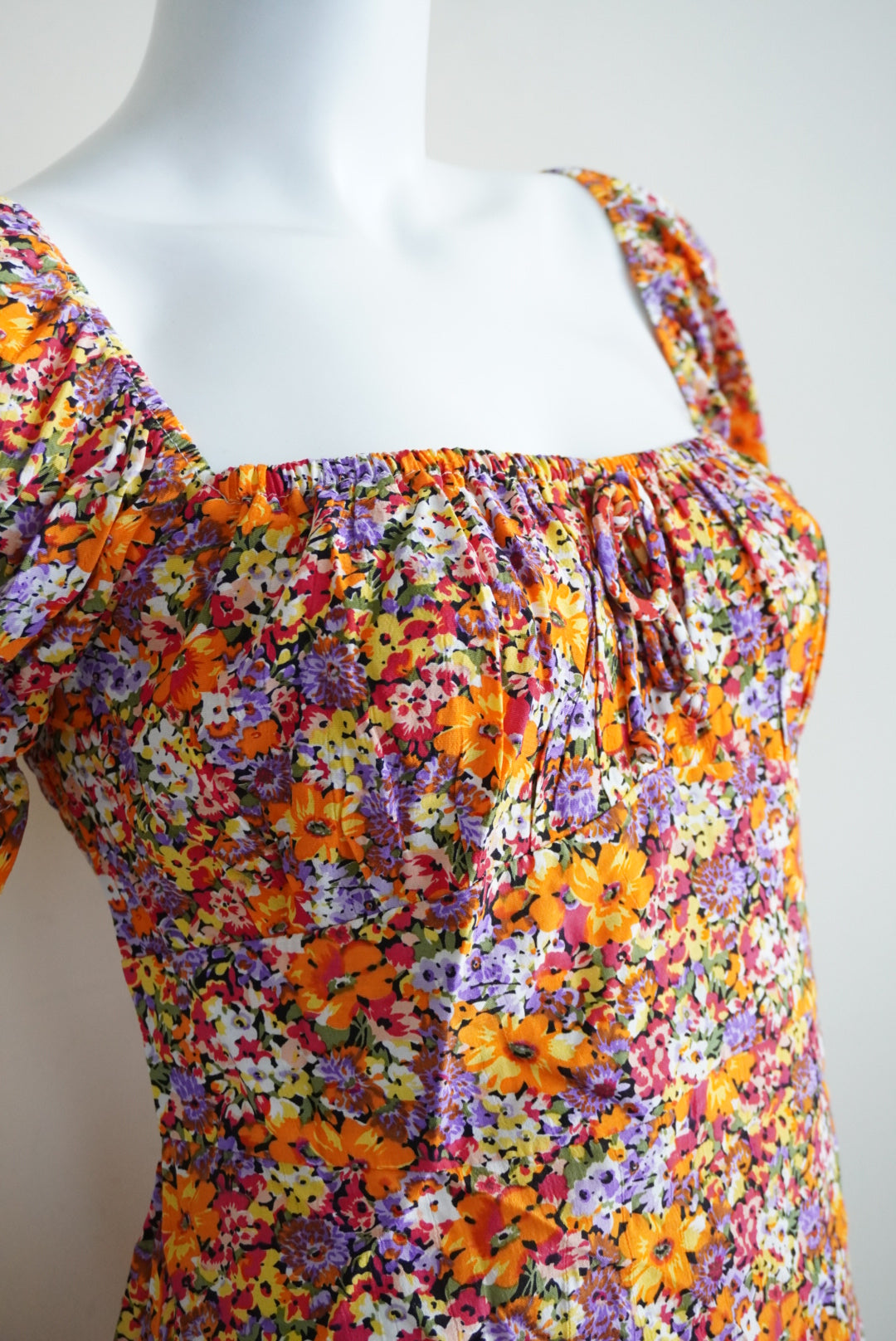 Faithfull The Brand Meja Vibrant Floral Shirred Mini Dress NWT - Size Small/4