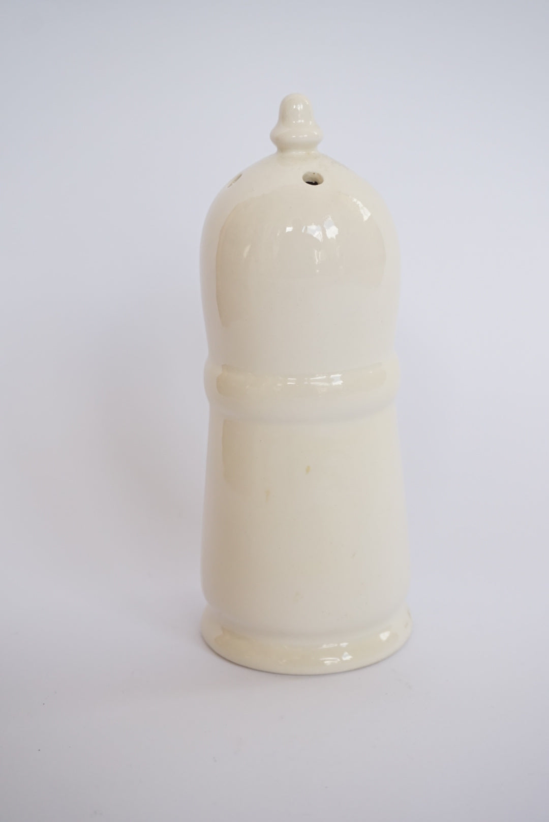 Vtg Howard Kaplan Sigma French Country Store Formage Ceramic Shaker