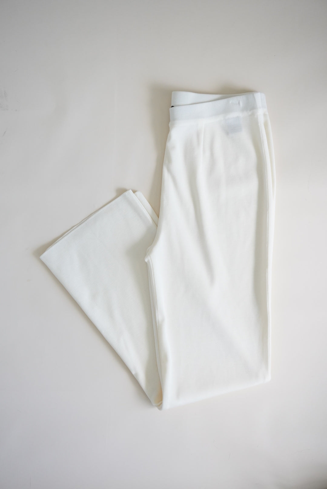 Misook Nancy Mylana Knit Slim-Leg Ivory Wrinkle Resistant Pants- Size Large