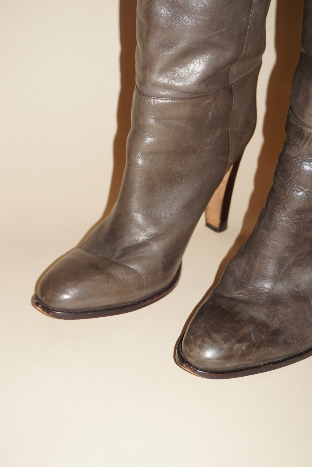 “BCBGMAXAZRIA” Vintage Brown Leather Knee High Boots - Size 8.5