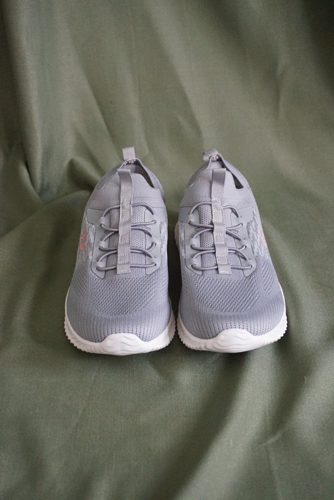 STQ Slip On Walking Grey Pink Knit Sneakers - Size 8.5