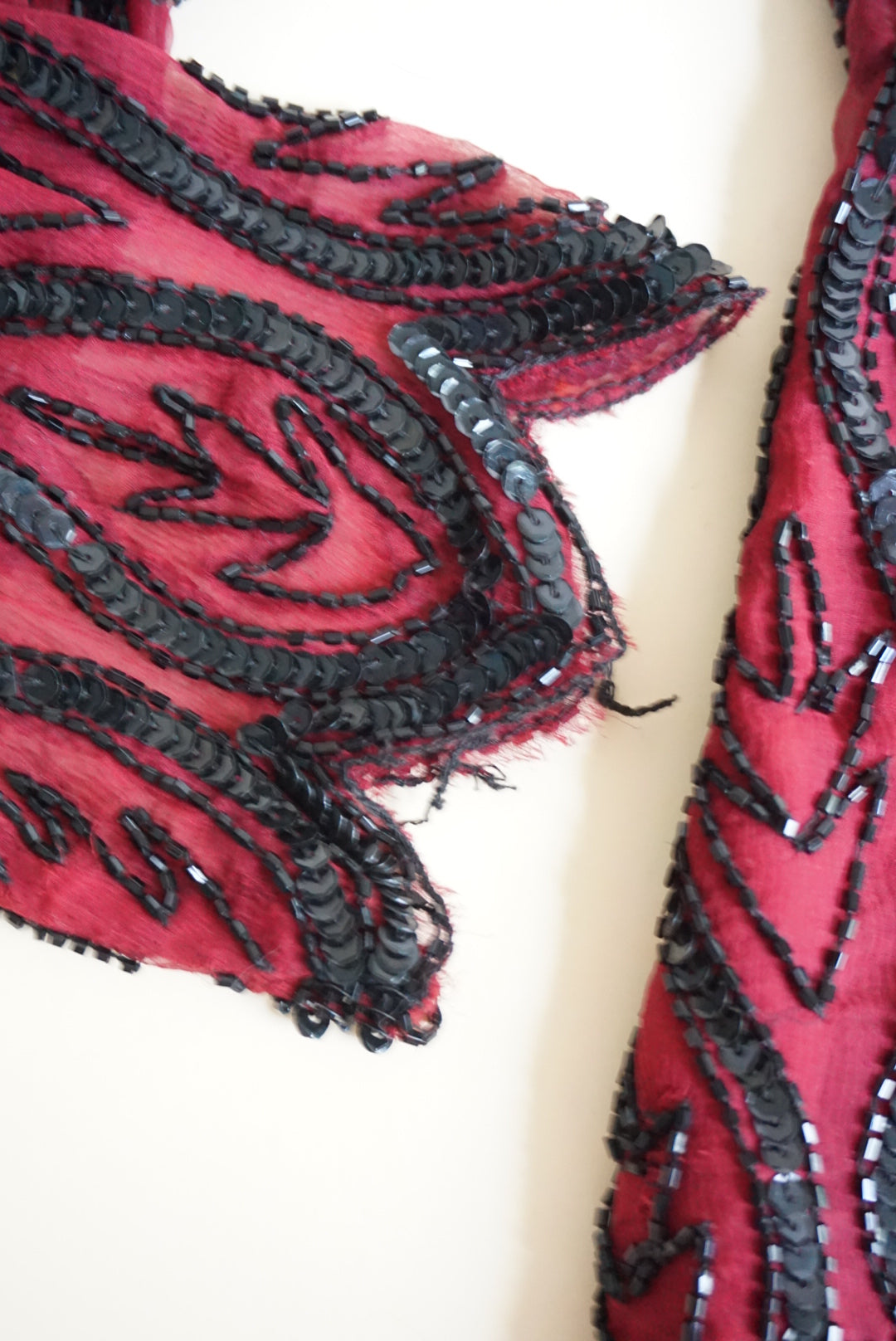 Stenay Vintage Silk Burgundy Beaded Scalloped Hem Blouse - Size Medium