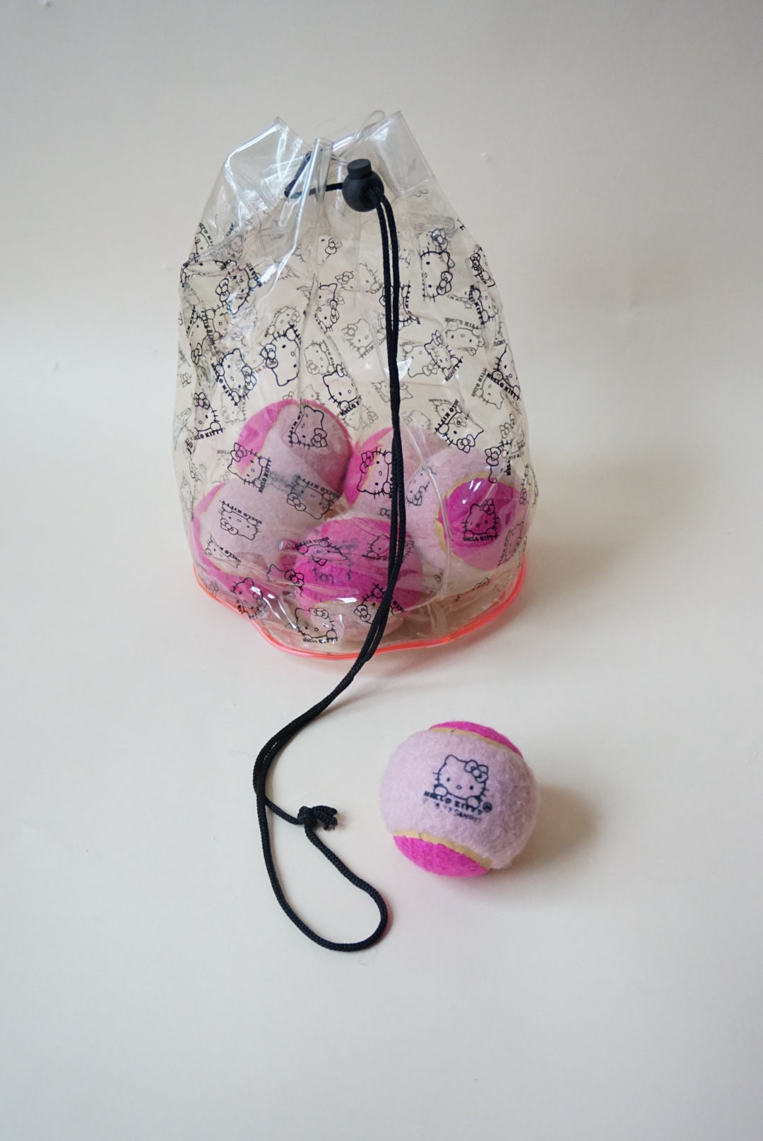 Hello Kitty 2013 Sanrio Tennis Balls (6)