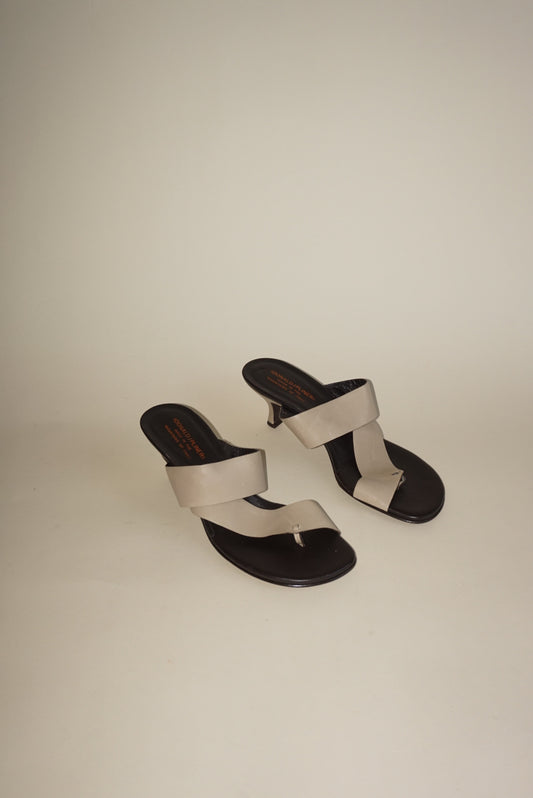 "Donald J Pliner" Tan Sandal Vintage NWOT Heel - Size 10.5