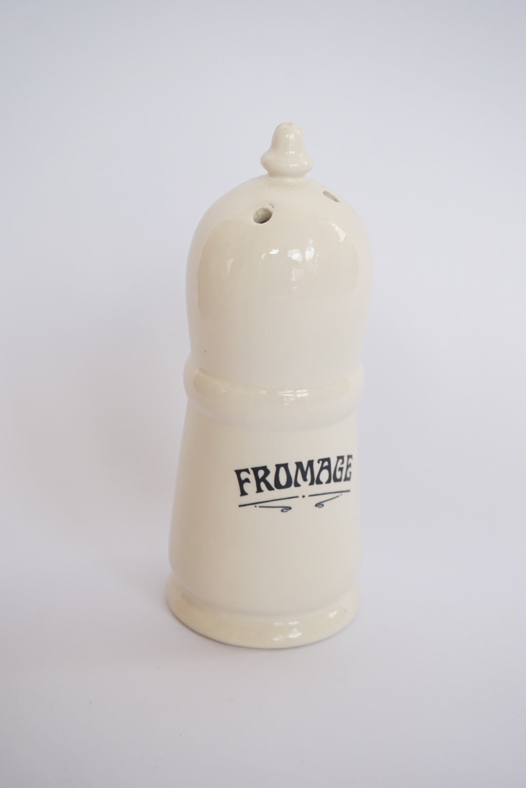 Vtg Howard Kaplan Sigma French Country Store Formage Ceramic Shaker