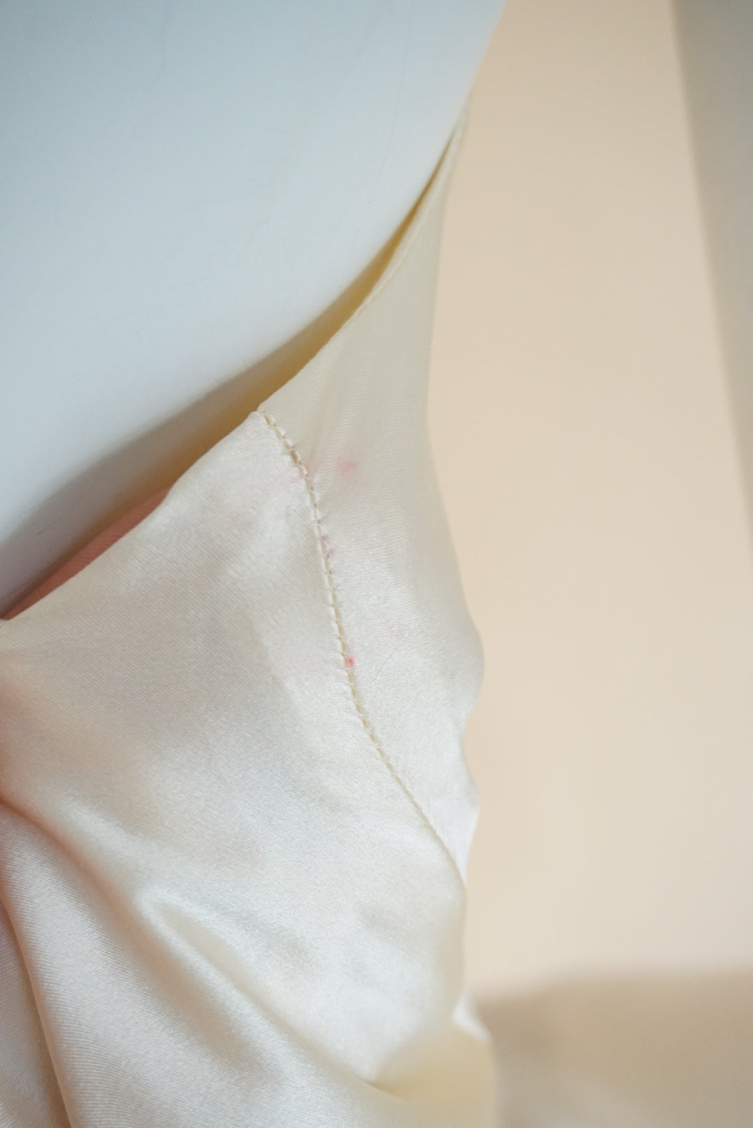 Aiifos Silk Ivory Chain Strap Backless Slip Dress - Small
