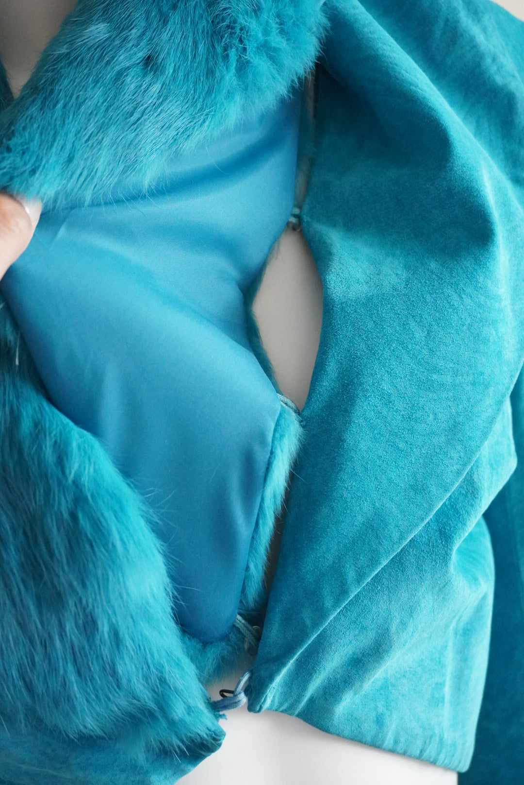 Luciano Dante Y2K Turquoise Vintage Leather Rabbit Fur Collar Bolero Jacket - Size Medium