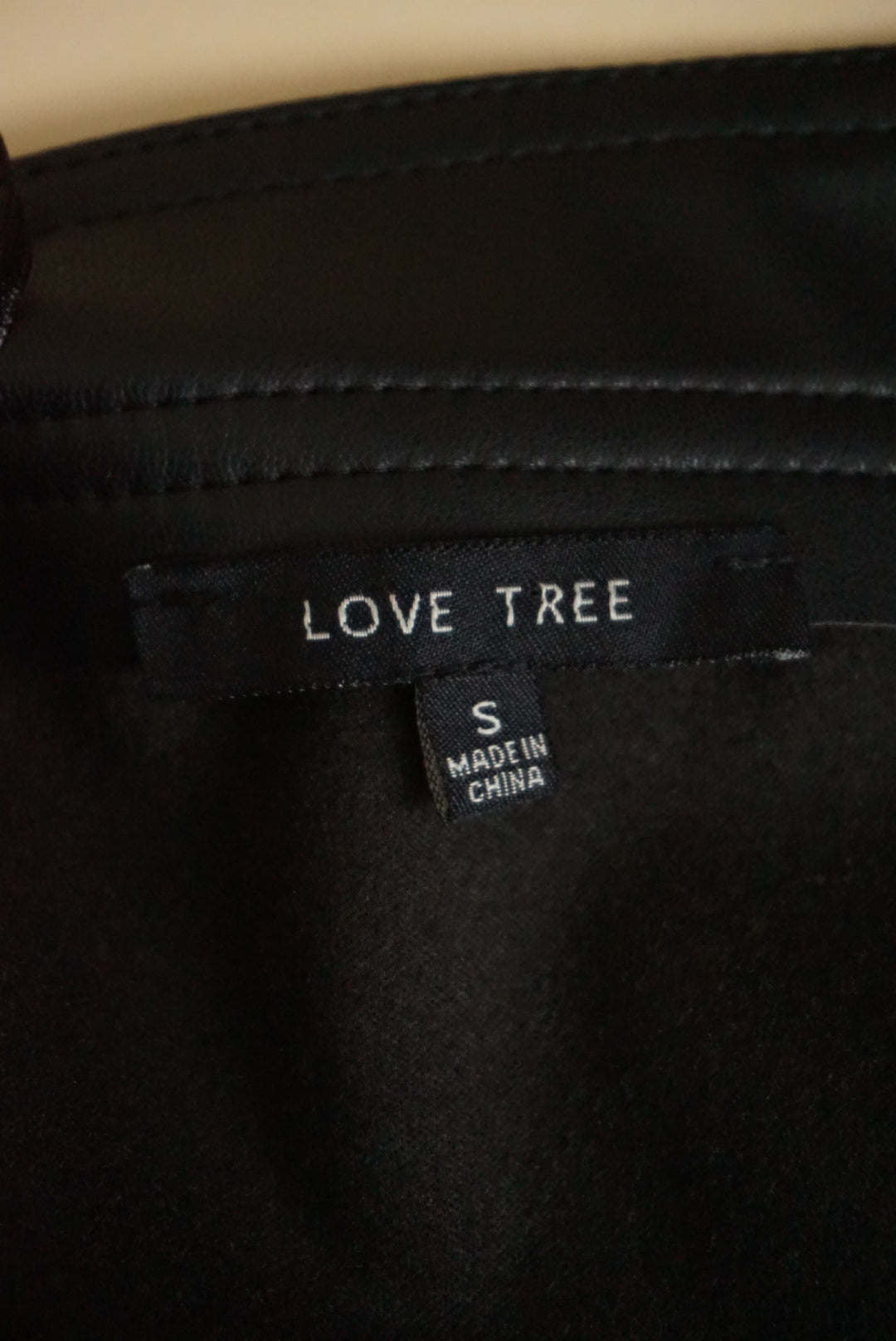 Love Tree Black Faux Leather Strapless Belted Pleated Mini Dress - Size Small