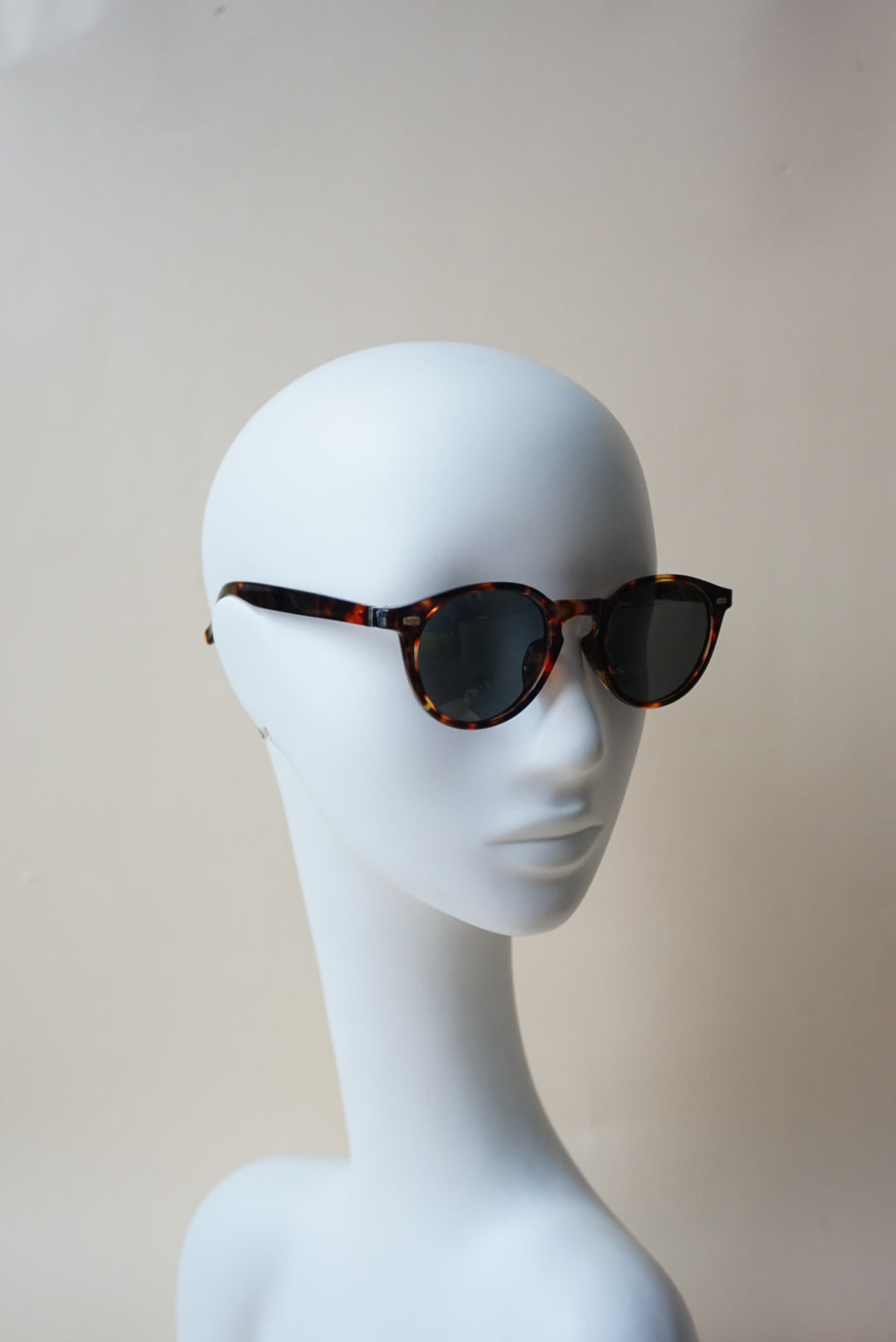 Foster Grant Easton Polarized Tortoise Sunglasses