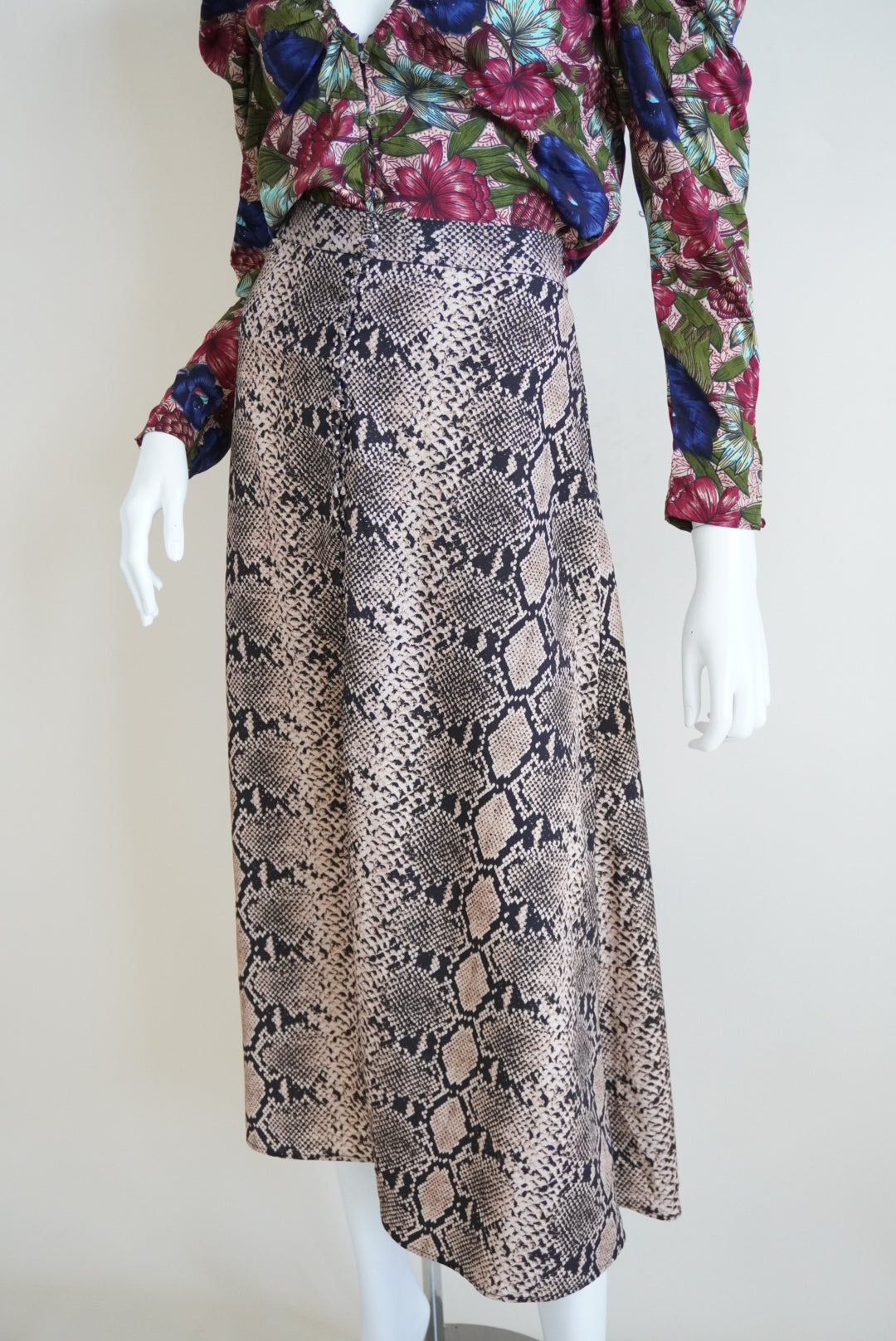 Zara Snake Print Front Slit Button Accents - Size Medium