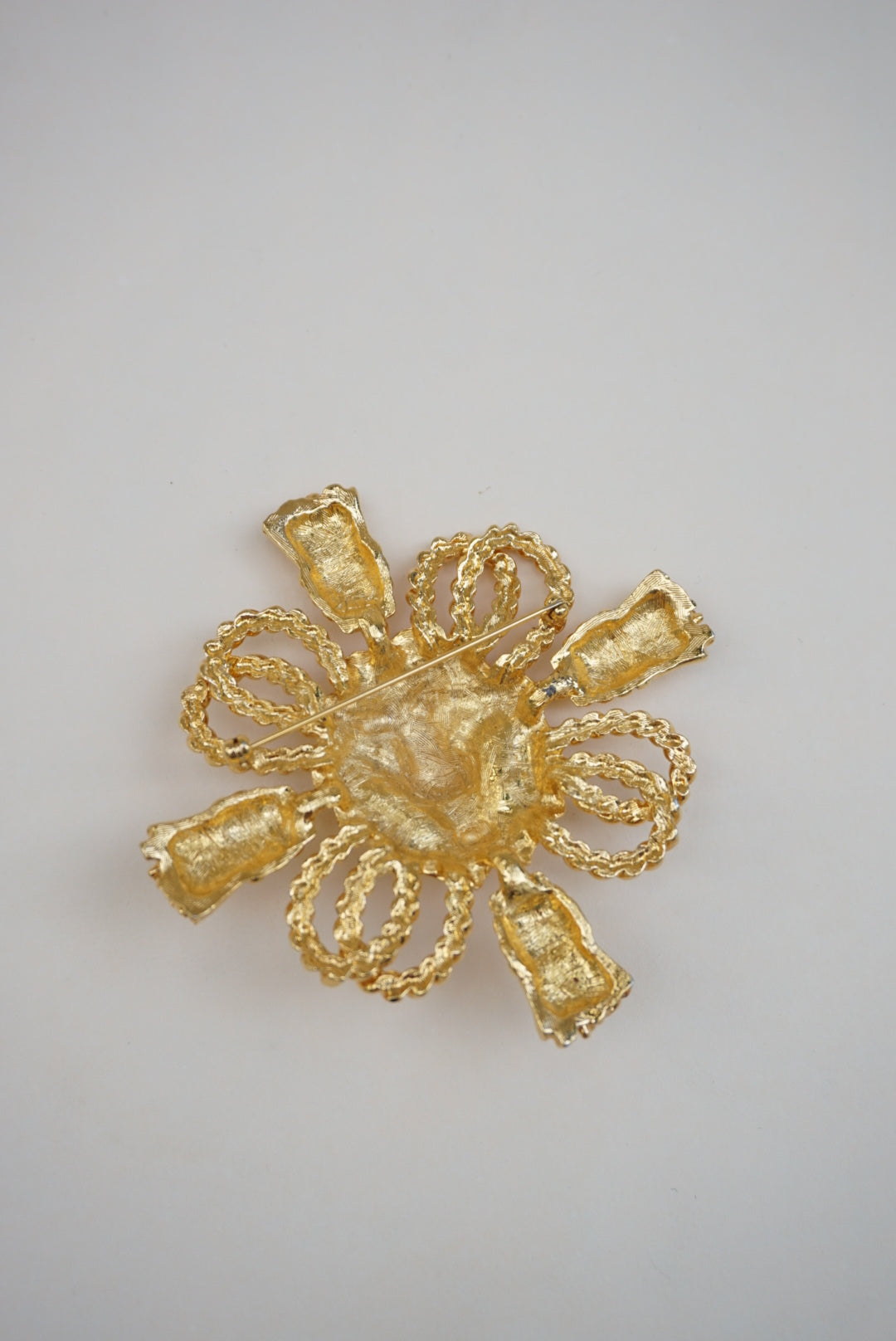 Vintage Gold Lion Head Brooch