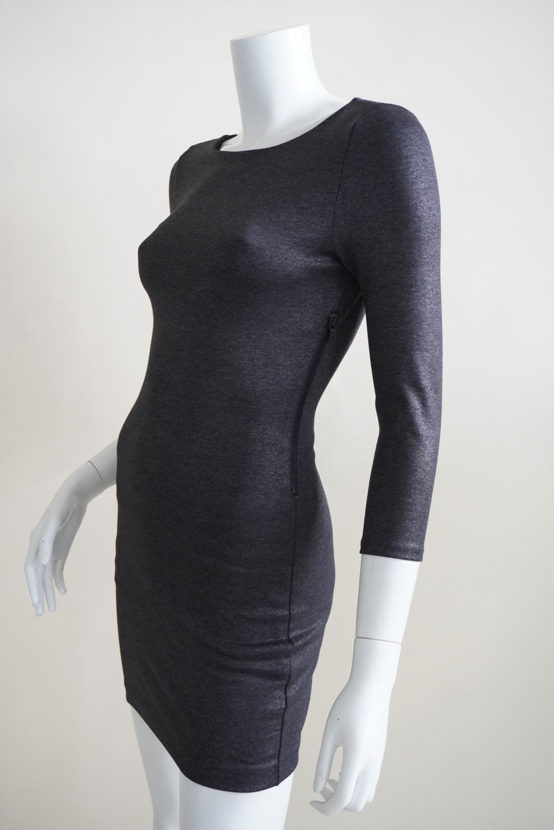Alice & Olivia Grey Mesh Backside Charnelle Metallic Bodycon Mini Dress