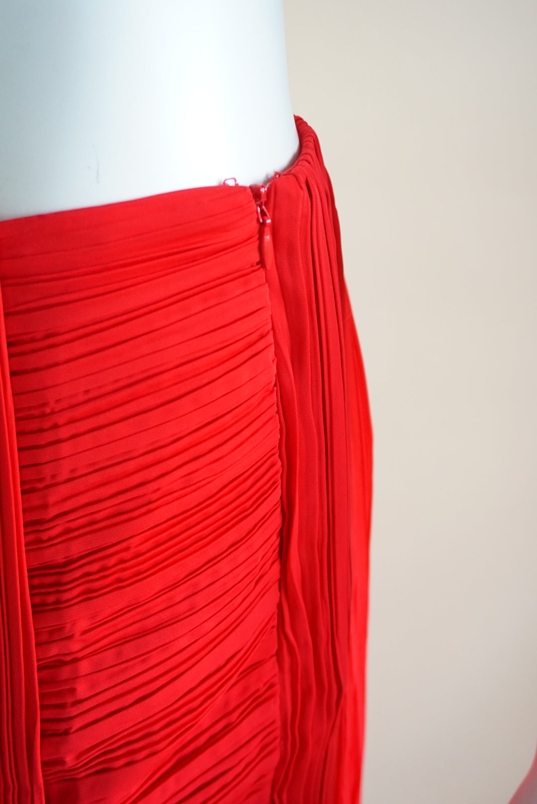Love Bonito Studio Sorrel Red Pleated Plisse Foldover Midi Skirt NWT - Size 8