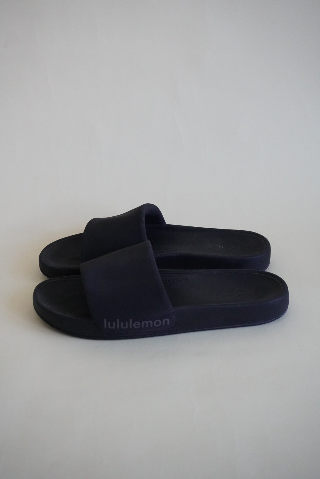 Lululemon Restfeel Black Slides - Size 10