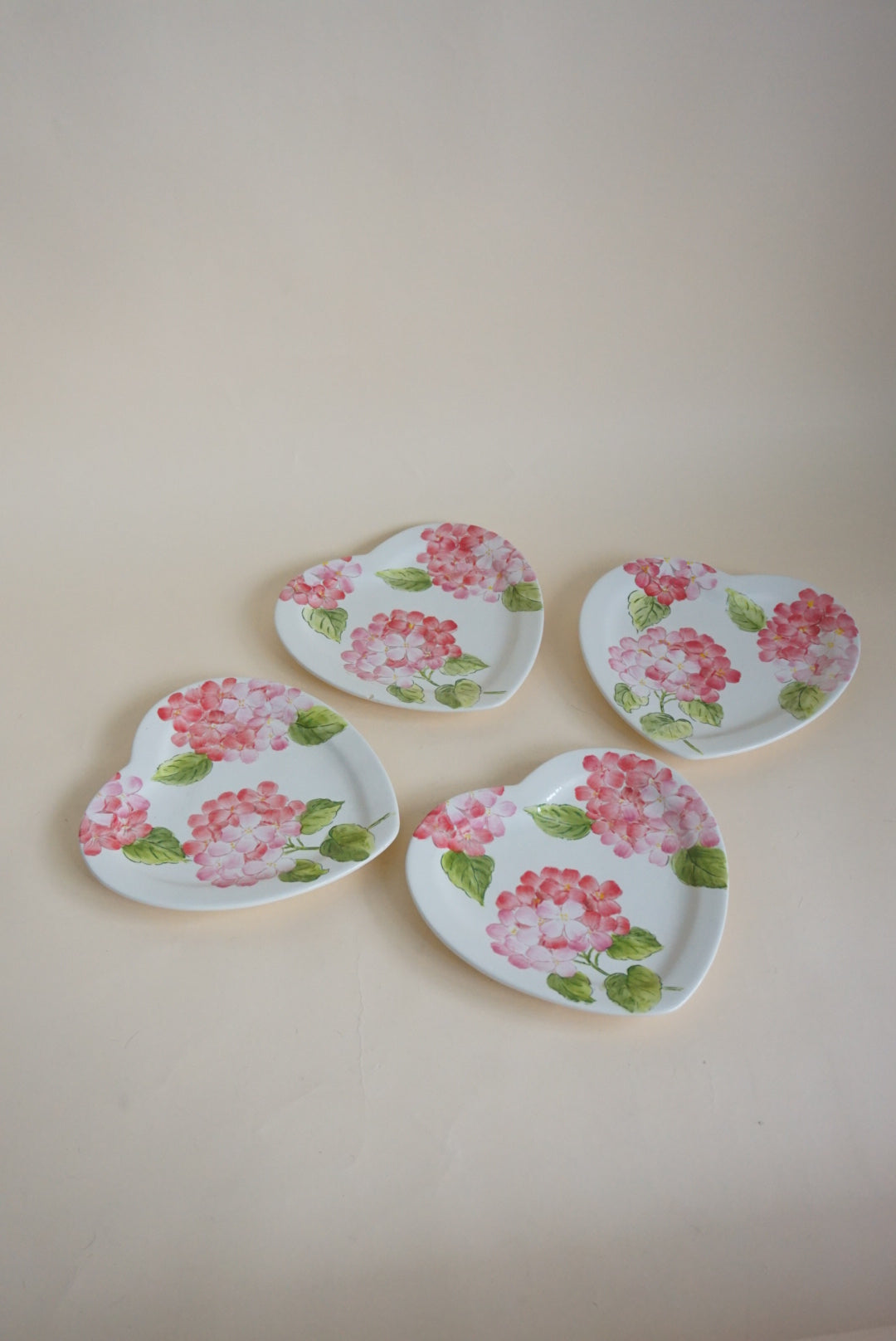Ceramic Pink Hydrangeas Heart Shape Plates - Set of 4