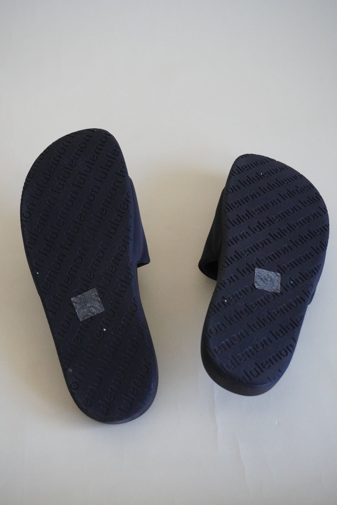 Lululemon Restfeel Black Slides - Size 10