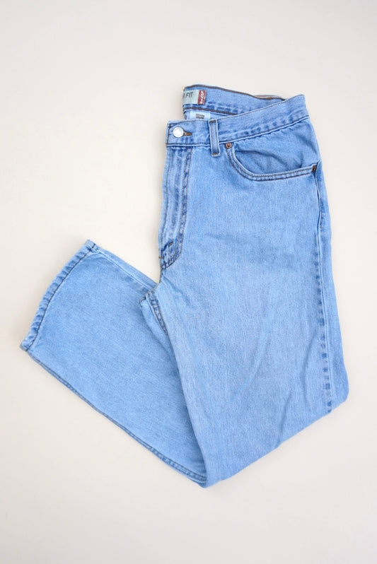 Vintage 2005 "Levi's" 501 Light Wash Zip Fly Jeans (Mens) - 36x30