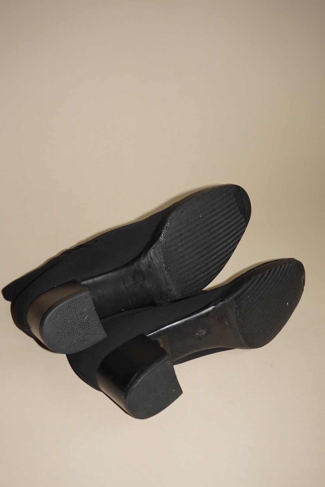 Peter Kaiser Neoprene Black Ankle Booties - Size 5.5