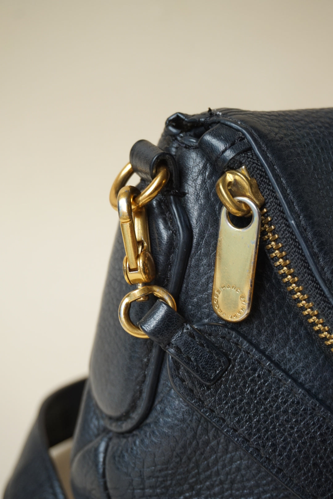 "Marc by Marc Jacobs" Classic Q Natasha Black Pebble Leather Shoulder Black Bag