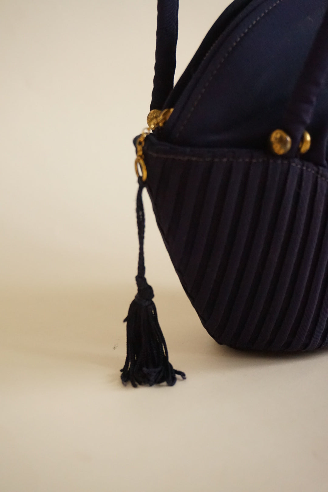 Vintage Boat Navy Blue Pleated Basket Boat Tassle Handbag