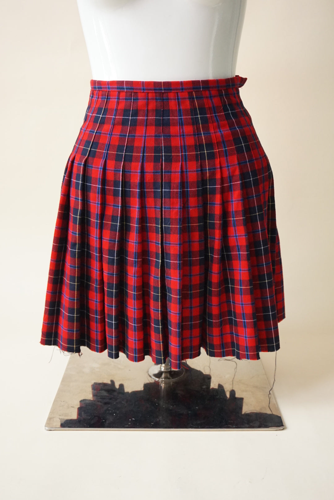 Vintage Liz Claiborne Liz Sport Red Plaid Frayed Hem Skirt - Size 12