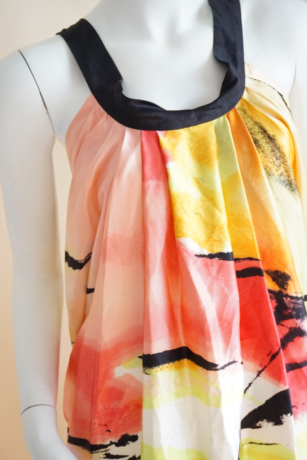 BCBGMAXAZRIA Silk Abstract Sunrise Floral Charmeuse  Mini Dress - Size Medium