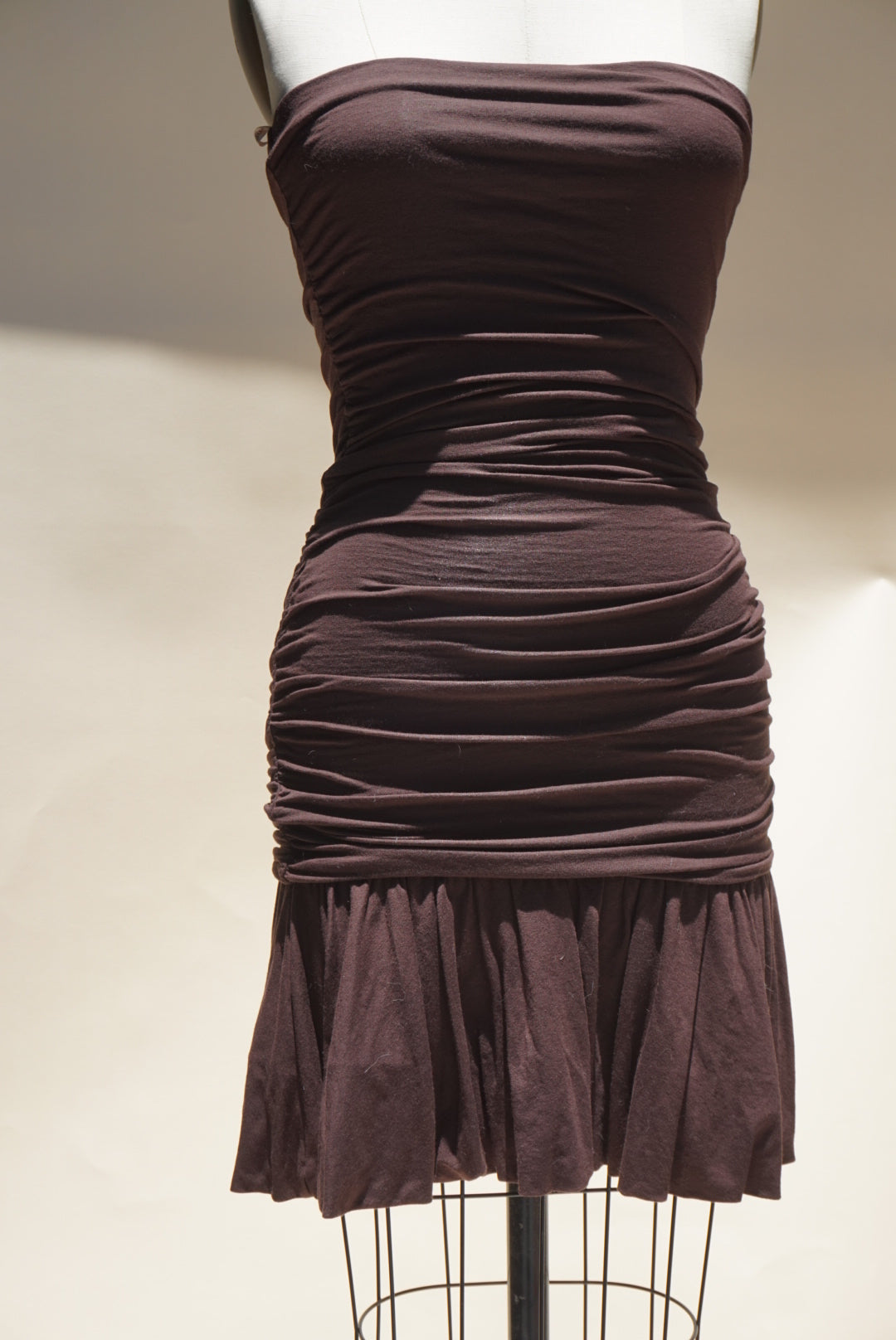 “BCBGMAXAZRIA” Vintage Brown Mini Strapless Ruffle Hem Knit Dress - Size