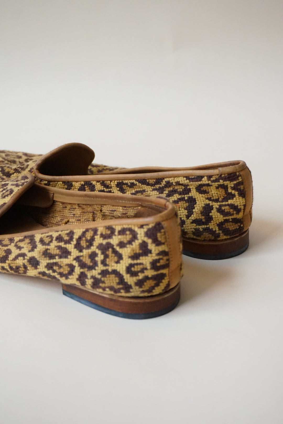 "Stubbs & Wootton" Jaguar Needlepoint Loafers