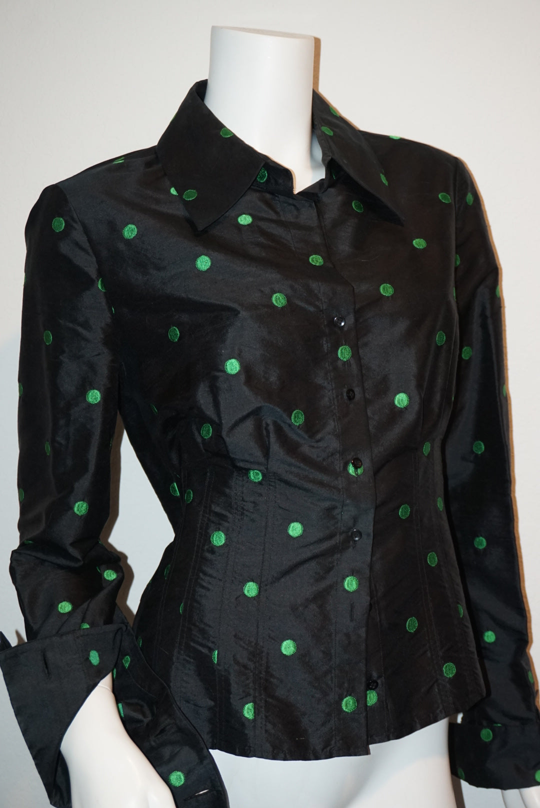 Carlisle Vintage Black Raw Silk Embroidered Green Polka Dot Blouse - Size 12