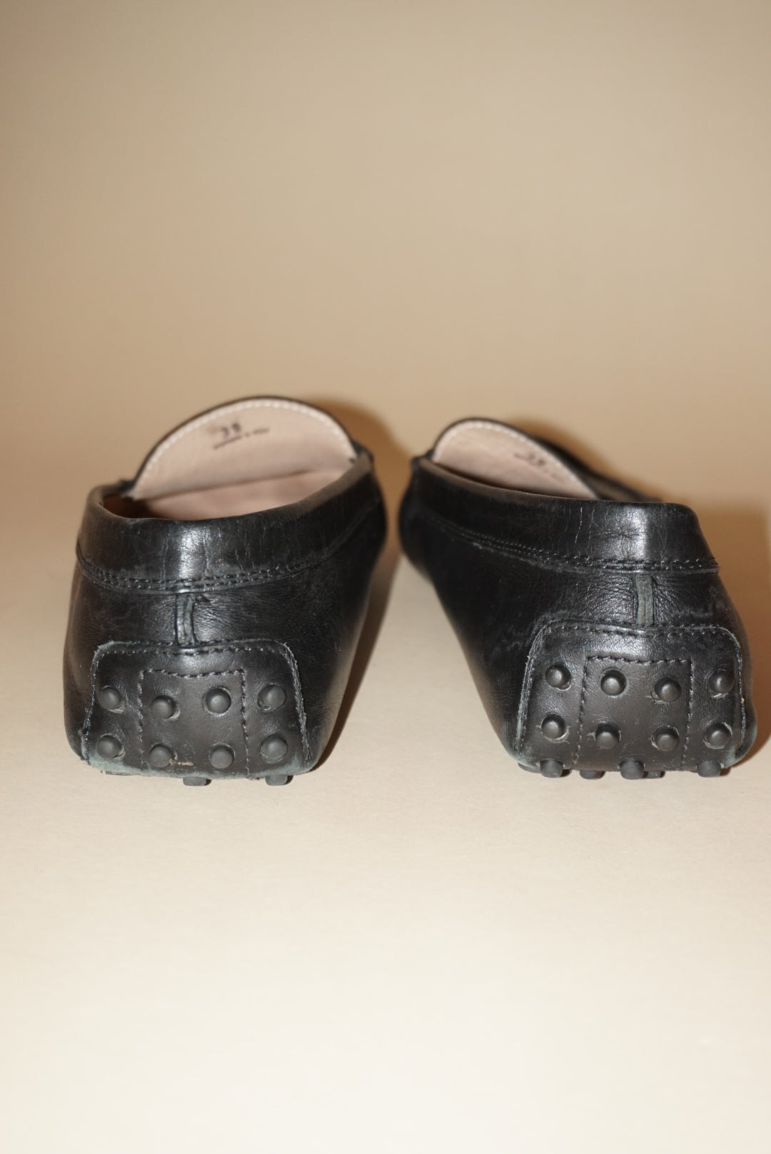Tod’s Black Driving Leather “Gommino” Loafers - Size EU 39