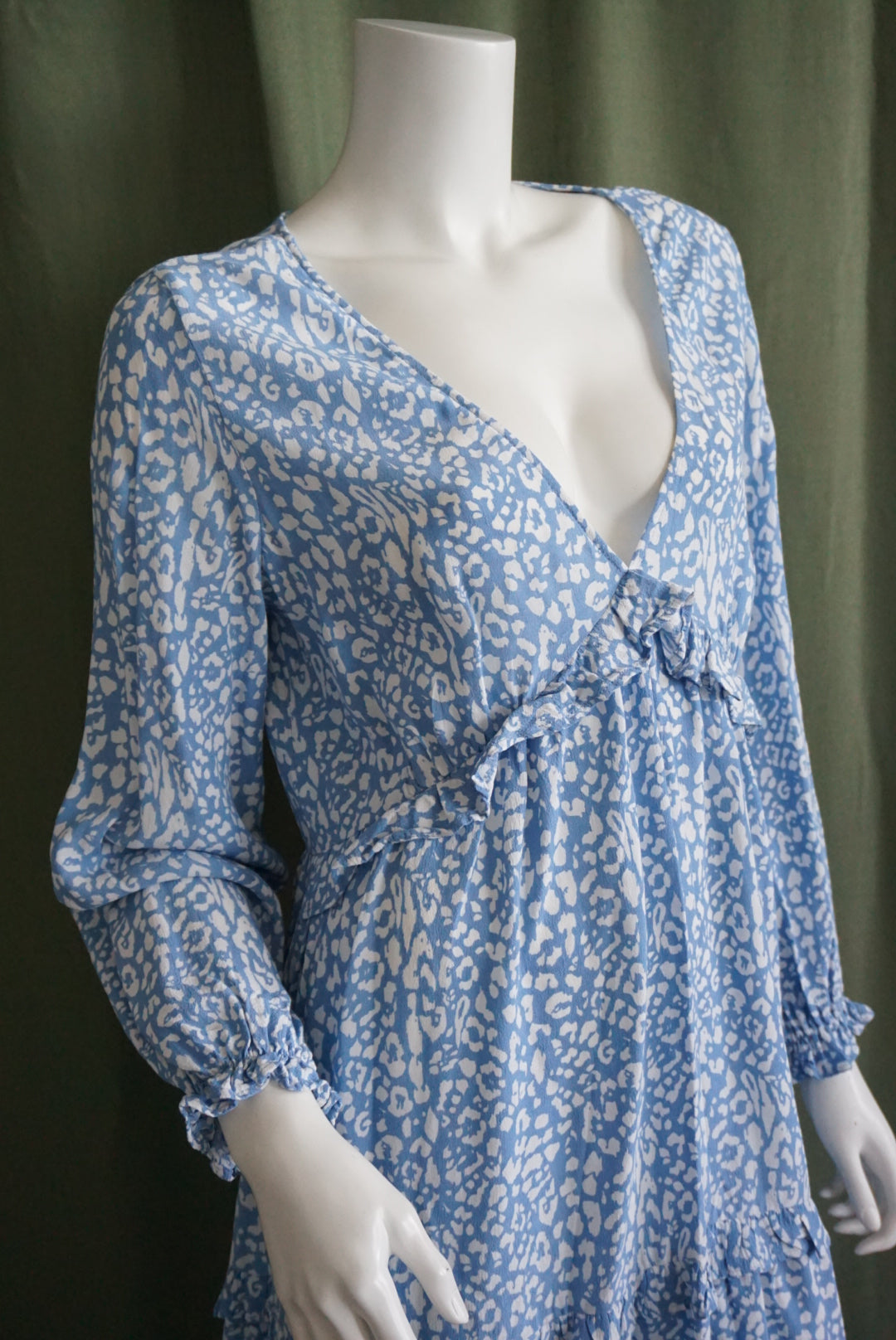Zara Blue & White Mini Ruffle Open Back Plunge Dress - Size Large