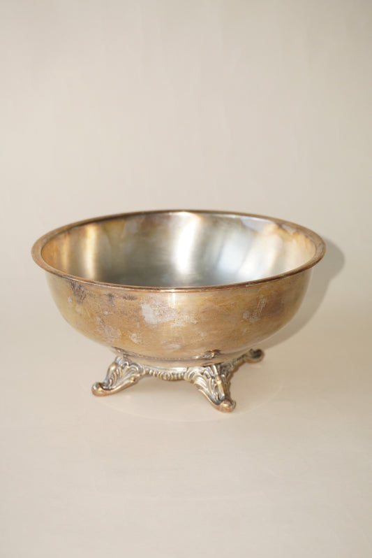 VTG English MFG Corp Silver Ornate 4 Foot Bowl (Unpolished)